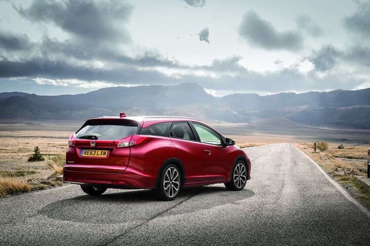 New Honda Civic Tourer photo gallery